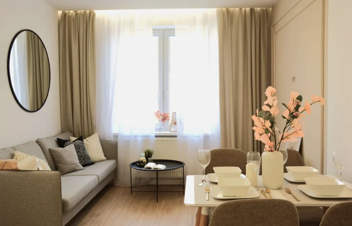 Nowoczesny salon w naturalnych kolorach